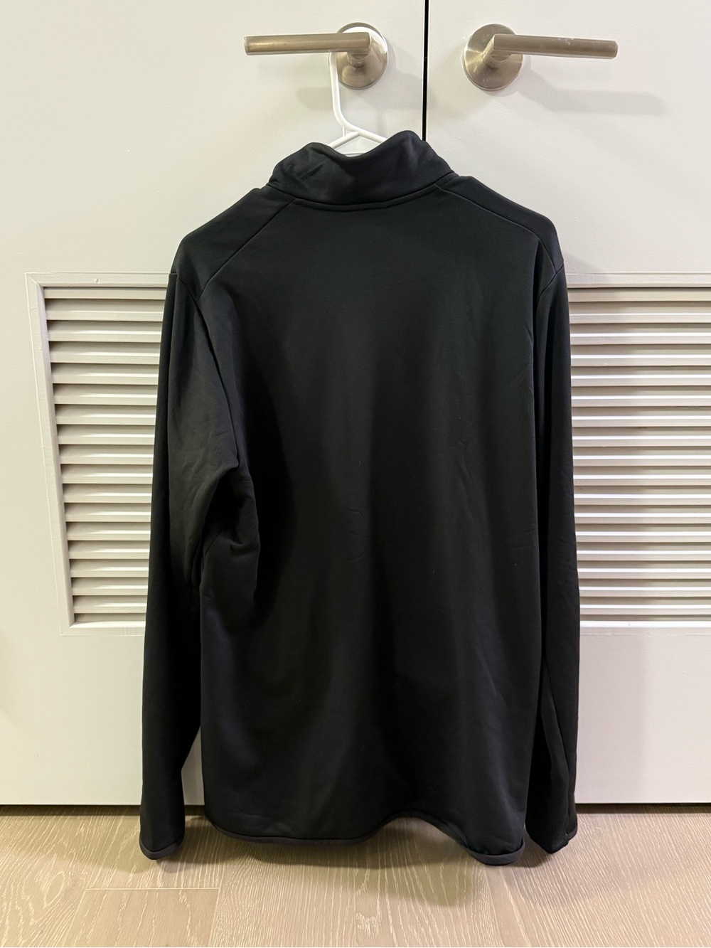 Patagonia R1 Thermal Jacket - Picture 2 of 4